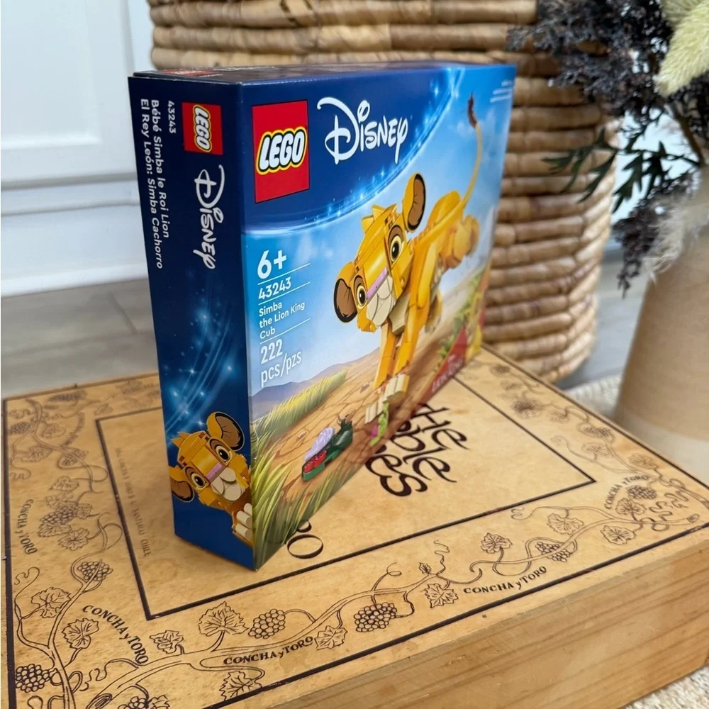 New LEGO X Disney Simba the Lion King Cub LEGO Set Ages 6+ Building Toy